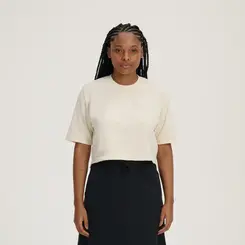 CAMISETA NEW BALANCE CROPPED SMALL LOGO