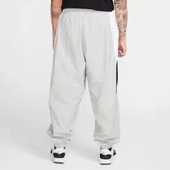 CALCA NIKE CLUB WOVEN