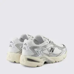 TENIS NEW BALANCE 725