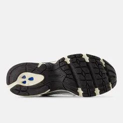 TENIS NEW BALANCE 530