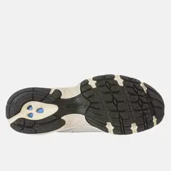 TENIS NEW BALANCE 530