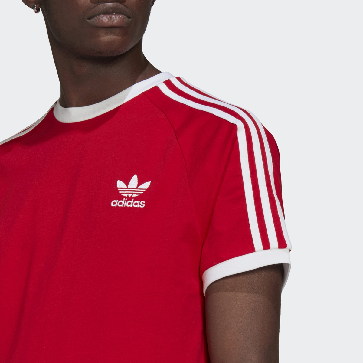 camiseta adidas vermelha 3 stripes