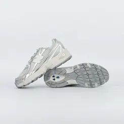 TENIS NB 740