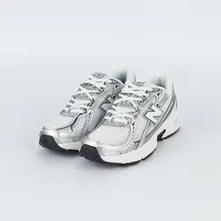 TENIS NEW BALANCE 740