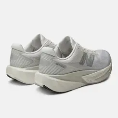 TENIS NEW BALANCE FUELCELL REBEL V5
