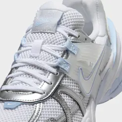 TENIS NIKE V2K RUN